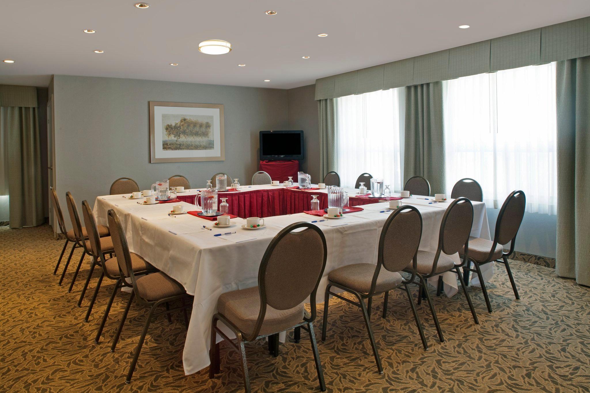 Travelodge By Wyndham Oshawa Whitby Facilités photo